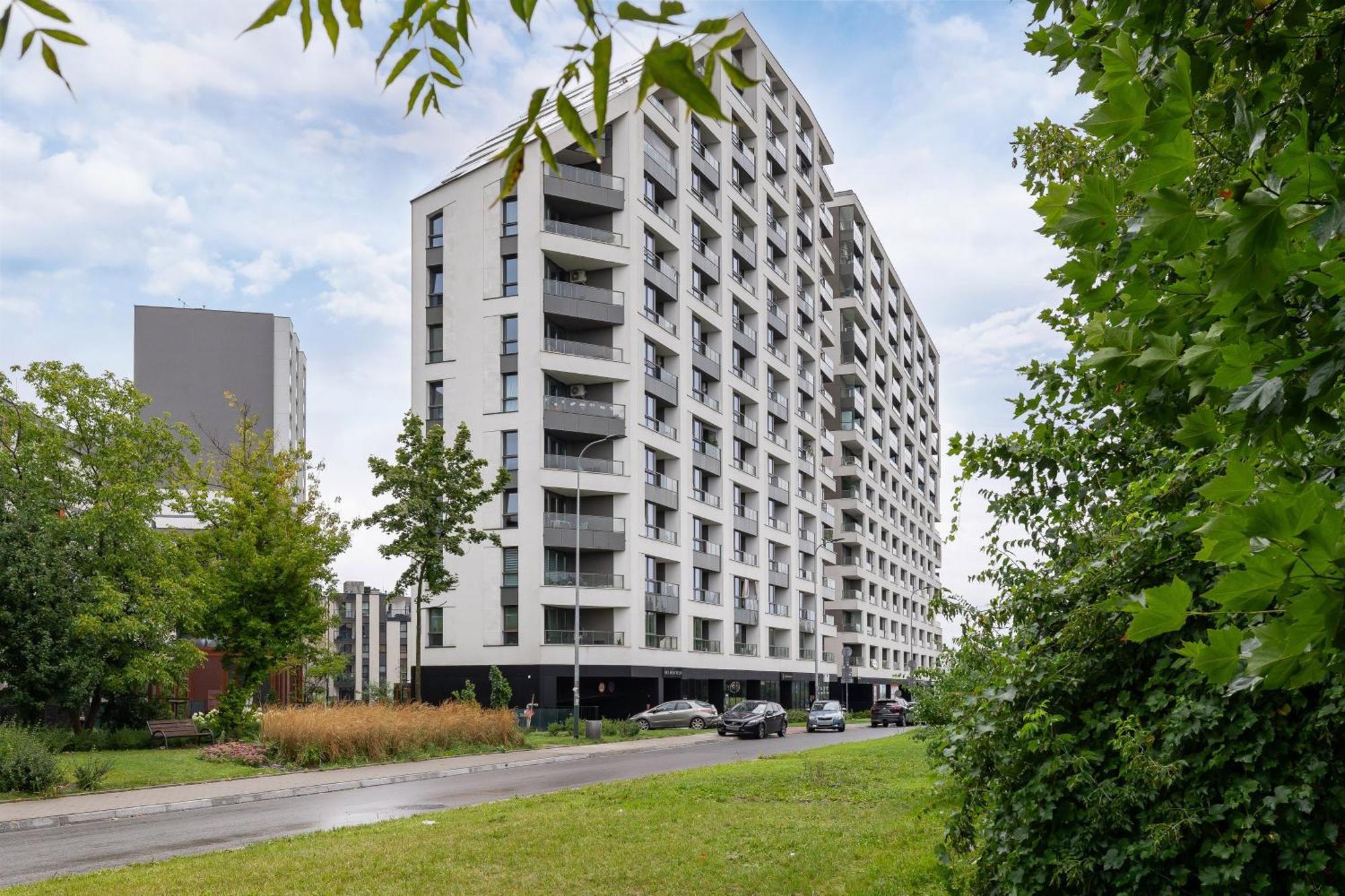 Przestronny Apartament Z Balkonem By Noclegi Renters Краків Екстер'єр фото