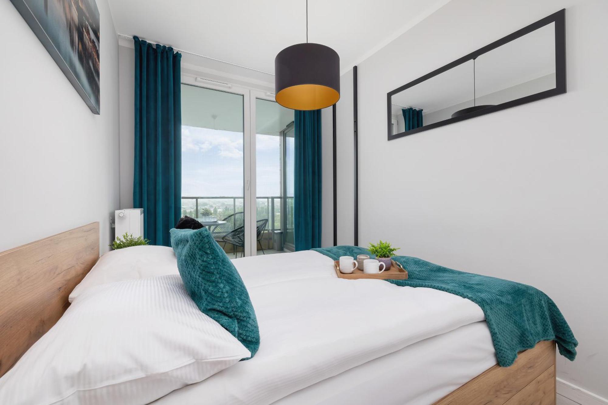 Przestronny Apartament Z Balkonem By Noclegi Renters Краків Екстер'єр фото